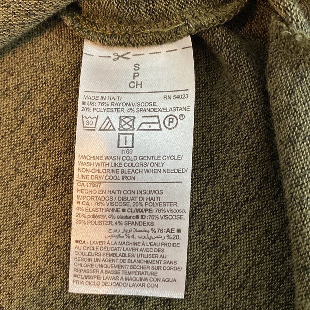 Old Navy Woman’s long sleeve soft top Size S Green - Picture 5 of 9